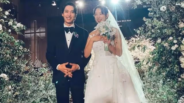 朴信惠升格當媽！平安生下健康男嬰