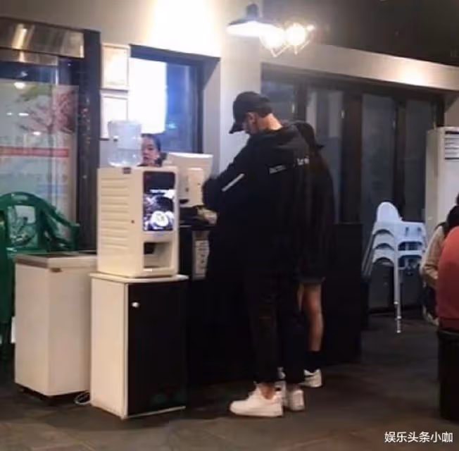 都這麼渣了,還是要嫁給他?!