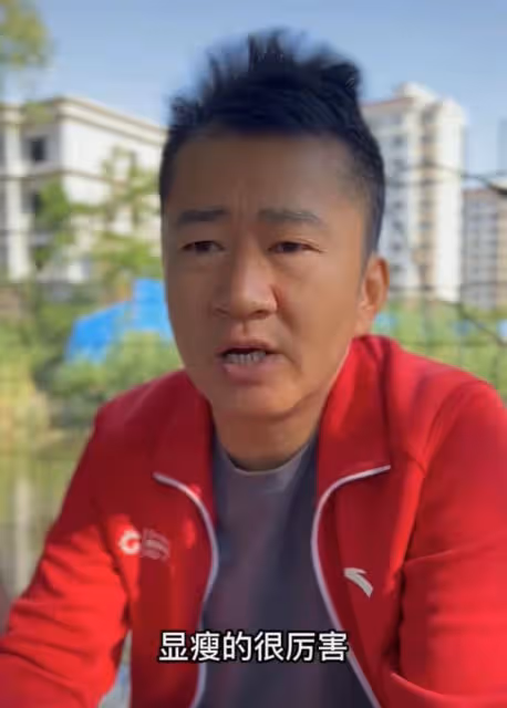戲骨李嘉明自曝兩度患抑鬱症，不出門不說話人消瘦，都和沒錢有關