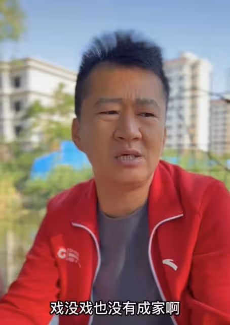 戲骨李嘉明自曝兩度患抑鬱症,不出門不說話人消瘦,都和沒錢有關