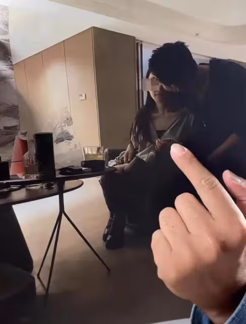 葛斯齊直播連曬3張照片，還有汪小菲的錄音，稱張穎穎為他墮胎