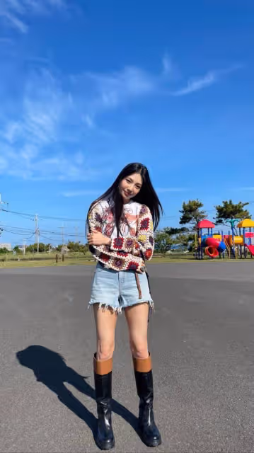 朴秀榮JOY曬美照，慶solo一周年，夏日果汁美貌，陽光下的大長腿