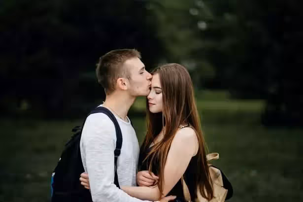 「你不養我弟,我就改嫁有錢人」離婚半年,再見前妻我笑掉大牙