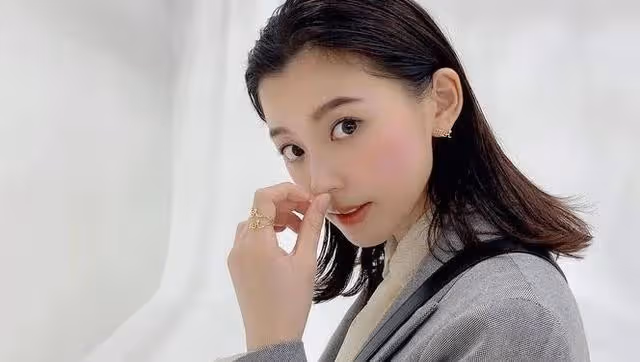 朝比奈彩神似年輕時張柏芝,個子高挑,線條分明,打戲利落乾脆