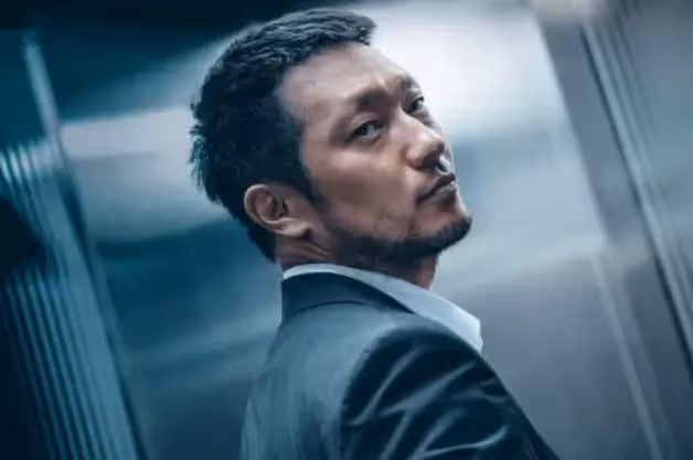 就是具氏的過去!孫錫久劇照六塊肌曝光,為變壞嗮黑還增重10公斤