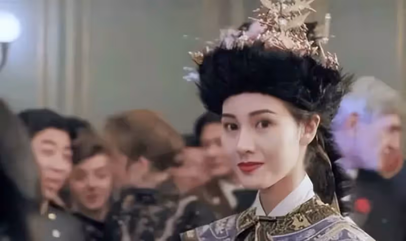 盤點13位混血女星現狀,曾經個個風情萬種,現在的容貌卻各不相同