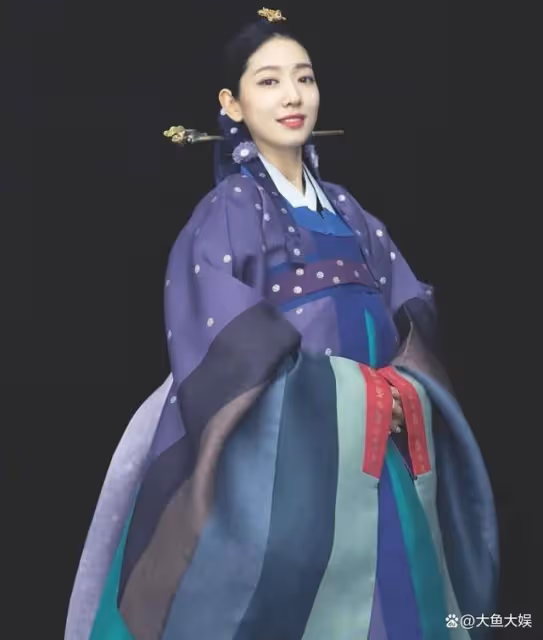 喜歡真的是個人事情嗎？朴信惠生子被祝賀，難道忘了她的所作所為
