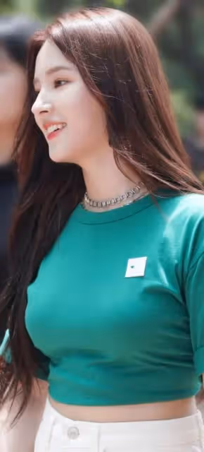 我心目中的全球微胖界第一美女——不服來辯