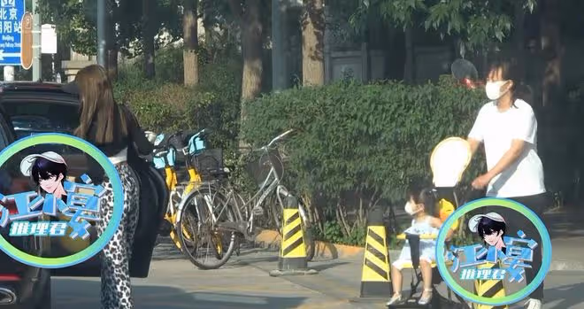 曝釋小龍已結婚生子，女兒被保姆緊抱手中，妻子隨行身材凹凸有致