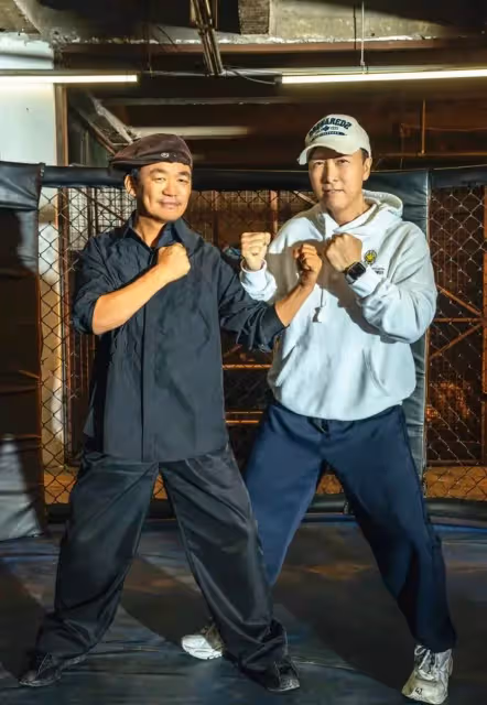 68歲成龍演武師,58歲甄子丹演喬峰,香港功夫片還靠老年人撐著