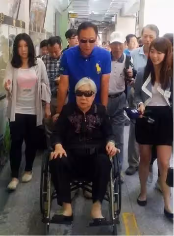 百善孝為先!郭臺銘身價2600億不忘母親養育之恩,囑託下屬媽媽想要的一律少報一個0全買下:希望她能活到100歲