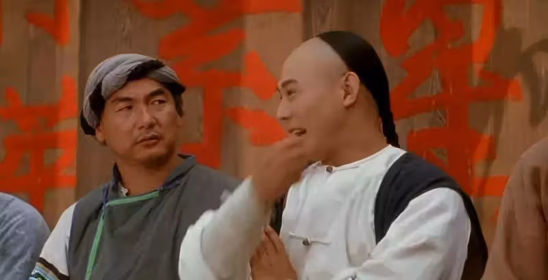 給李連杰當配角的五位大腕:前三位是功夫巨星,後兩位是大導演