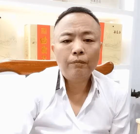 嬌嬌前夫當眾向老趙道歉，態度誠懇情商高，他的回答卻把我感動了