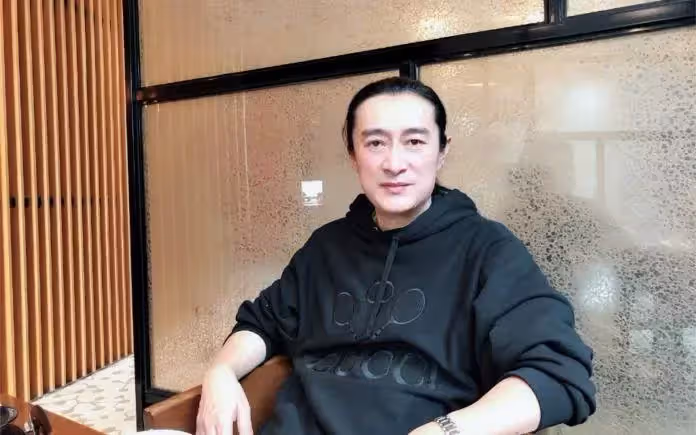 抱中國大腿沒用，黃安定居22年遭到官方驅趕，痛訴真的累了：沒地方吃飯