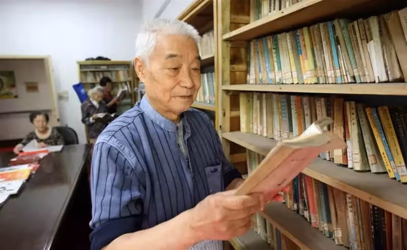 75歲老人自訴:請過保姆、去過安養中心後,才知道「晚年能依靠的」是什麼