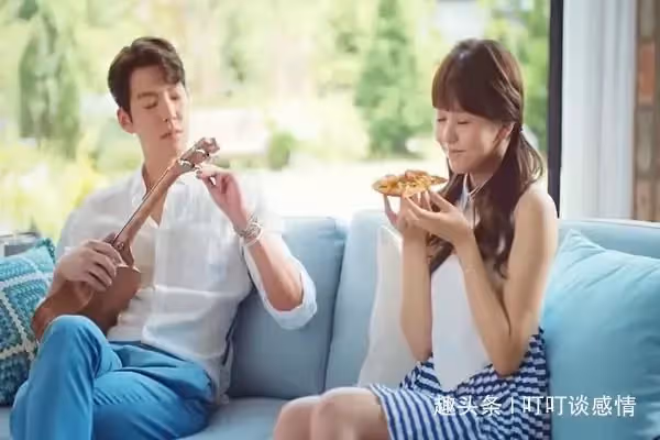 「兒媳婦啥也不幹,離婚吧」「媽人家娘家有的是錢」