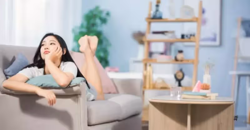 兒媳：爸，您不讓姐姐走，我就跟您兒子離婚！父親：我是嚇大的