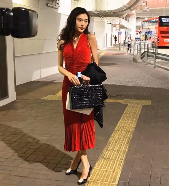 2022年港姐首輪面試!網紅高學歷才女雲集,林俊賢1米8女兒成焦點