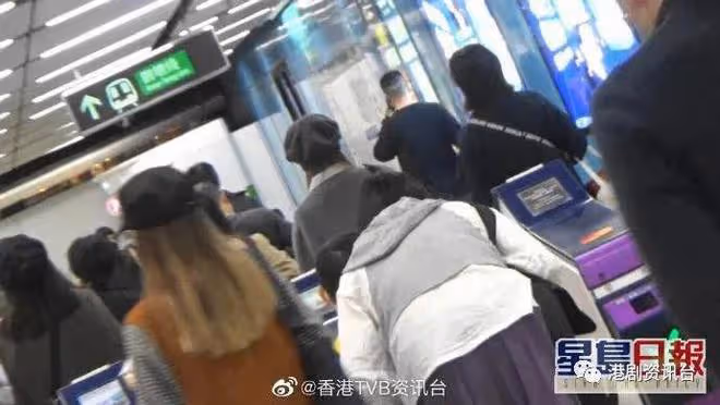 陳凱琳一餐Tea食足三個鍾！千萬KOL零妝約友吃漢堡包