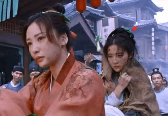 美女的濾鏡?網友種草《夢華錄》劉亦菲翡翠簪,卻被告知是爛菜葉