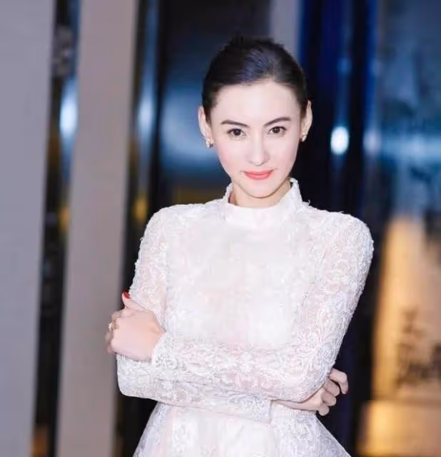 謝霆鋒偶遇張柏芝和兒子，兒子對他卻不理不睬，謝霆鋒太辛酸