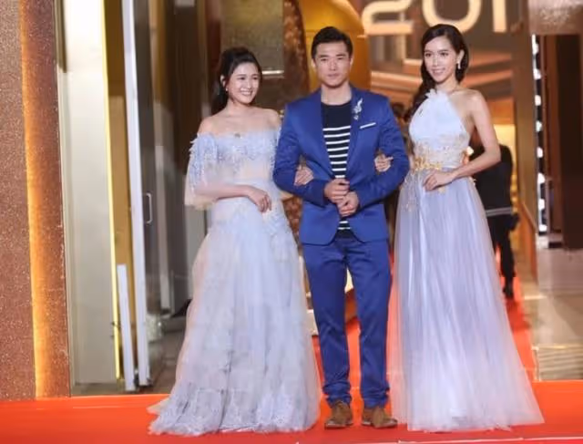多次被嘲「時裝車禍」！TVB上位小花衣著品味遭網友吐槽：像大媽