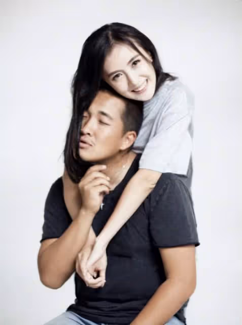 張豐毅兒子被疑離婚！在家念傷感文字，與老婆兩地分離許久無互動