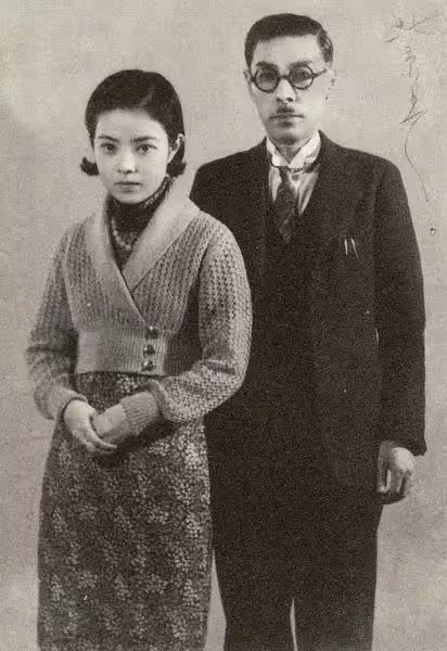 李香蘭:年少成名卻受時代所累,十年歌影誤初衷,夢醒後奔走餘生