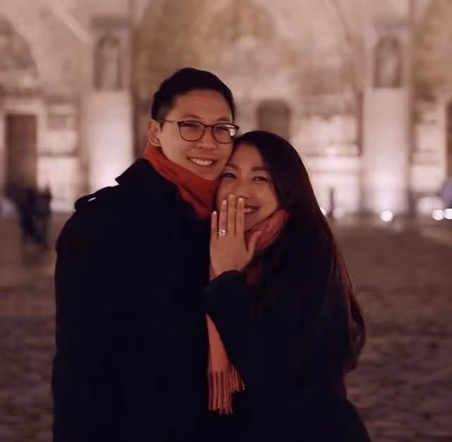 恭喜!TVB星二代自曝美國秘密註冊結婚,父親秦沛隔空觀禮顯激動