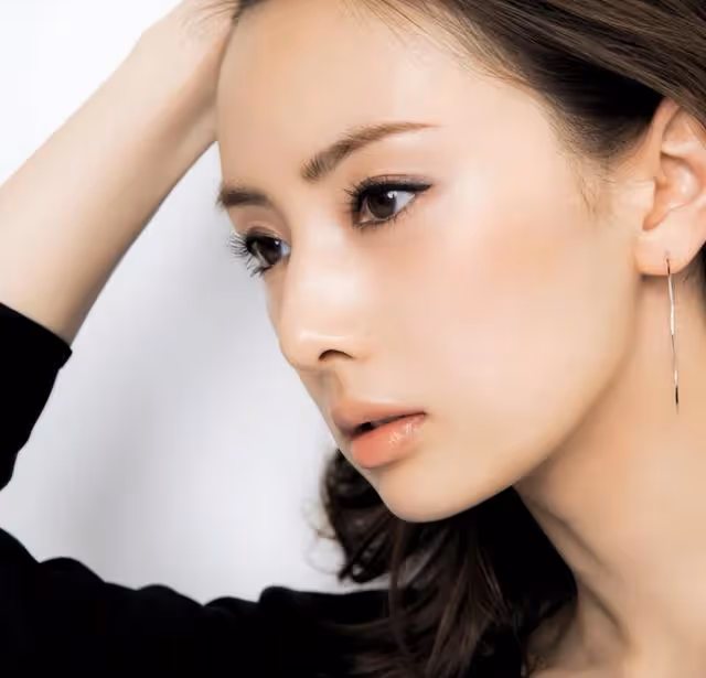 入選男性最愛的10位「夢中情人」：新垣結衣僅第5，綾瀨遙第3