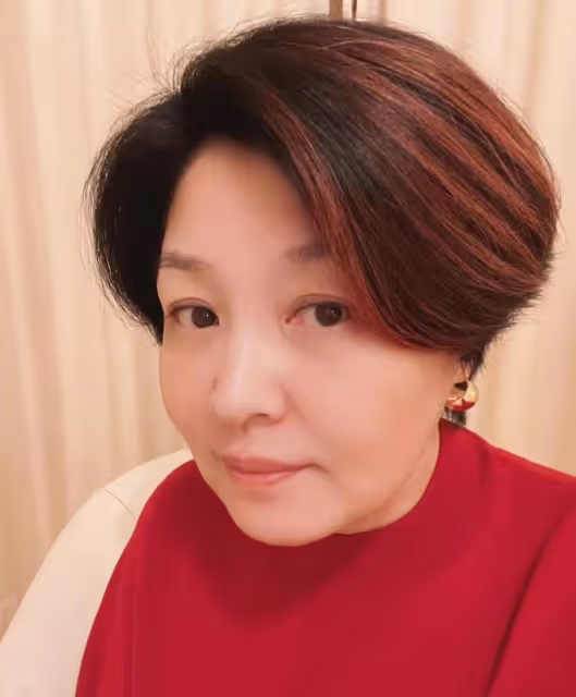 李詠去世3年哈文變自信！罕曬美國生活美照，20歲法圖麥濃妝亮相