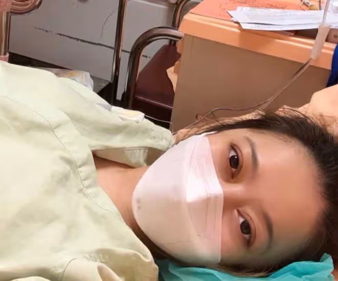 娛樂圈喜事多！秦沛女兒國外辦婚禮，40歲游喬軒克服病痛剖腹產子