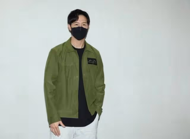 入行10年首開演唱會!香港人氣歌手感壓力大,不想靠秀肌肉博關注