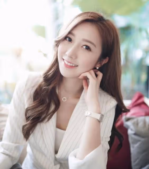 期待！TVB新劇《美麗戰場》終曬出花絮照，眾多女神雲集玩懷舊風