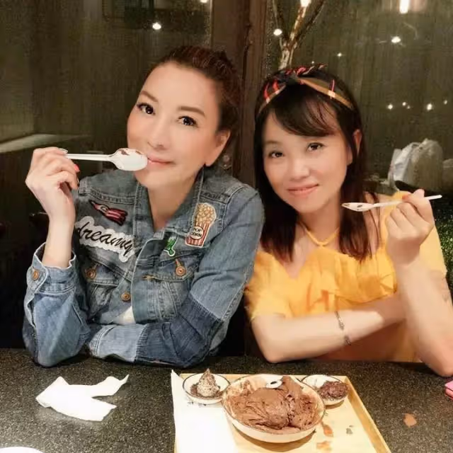 被封演藝圈好大姊！楊繡惠罕見狠嗆「人在做天在看」， 翻臉沈玉琳舊愛「付出都被糟蹋」：再不是姐妹