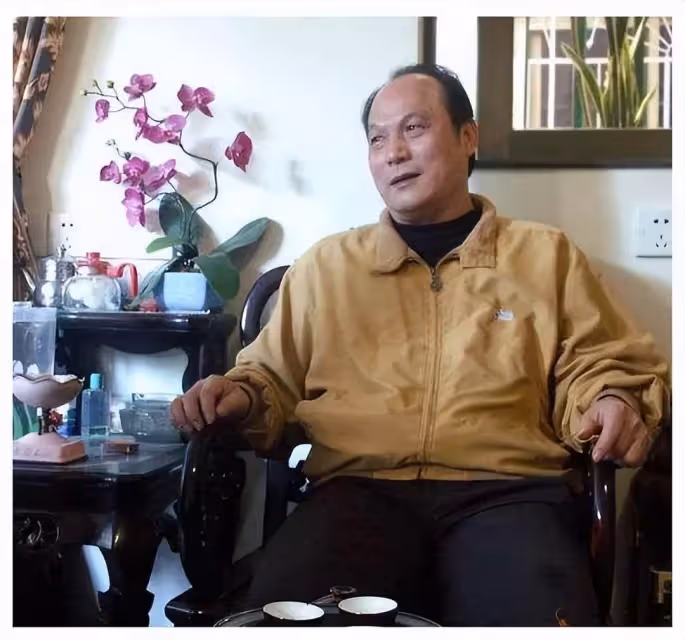 翁帆28歲嫁82歲楊振寧，堅持早睡早起18年，用心把丈夫照顧到100歲，繼子感嘆：她是個好女孩