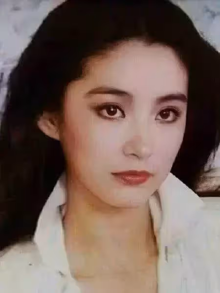 傷害邵喬茵， 辜負林青霞，老去的秦漢只剩下了孤獨