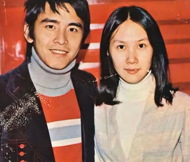 眾星為姜大衛慶生,75歲壽星喝到滿臉通紅,妻子穿百元衣服接地氣