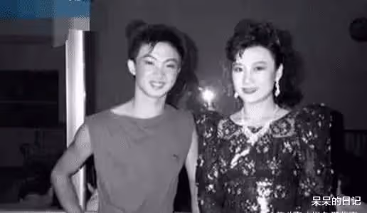 她曾是金星的妻子,離婚時丈夫已是女兒身,如今的她怎麼樣了