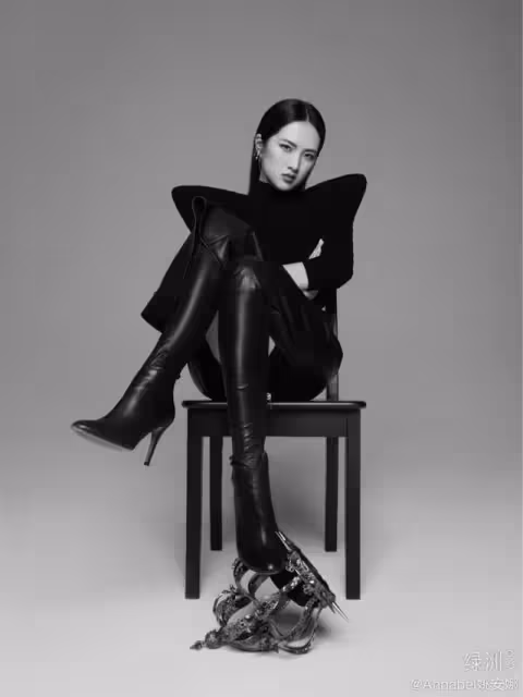 三代女演員咖位大地震,這比互撕頭花更驚心動魄吧