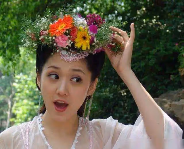 被封殺13年後,她官宣結婚了?