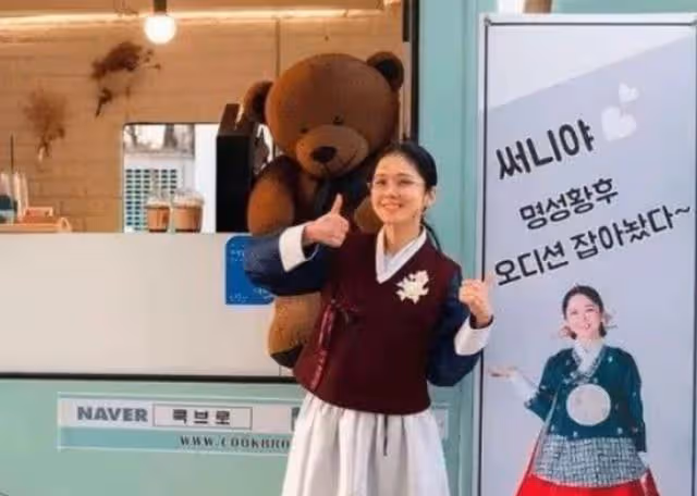 她曾稱「沒錢了就來中國撈」,被封殺後被迫回國,如今怎麼樣了?
