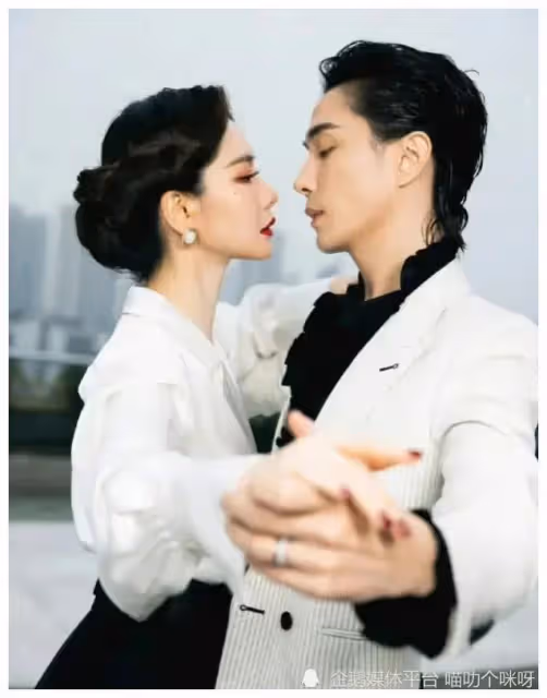 結婚8年,曾不被看好的娛樂圈夫妻戚薇李承鉉,現官宣有二胎了