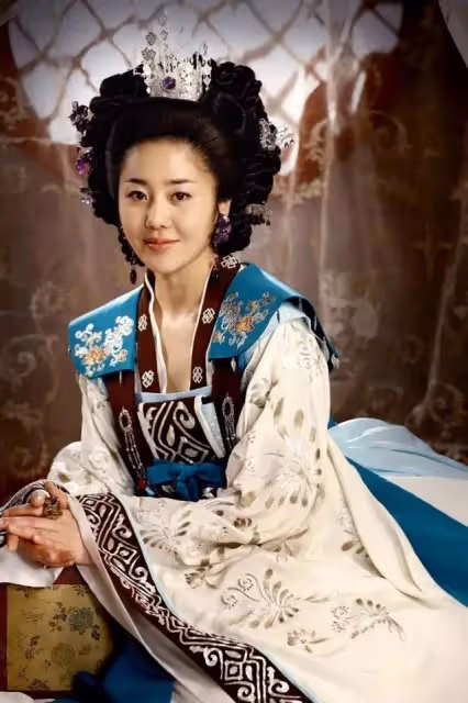 逃離三星豪門,與導演互毆,50歲成美貌大老闆的高賢貞彪悍的人生