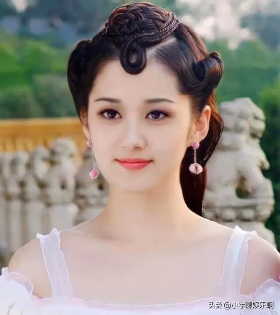 張娜拉結婚了,男方比她小6歲還是圈外人,是那個口不擇言的人嗎