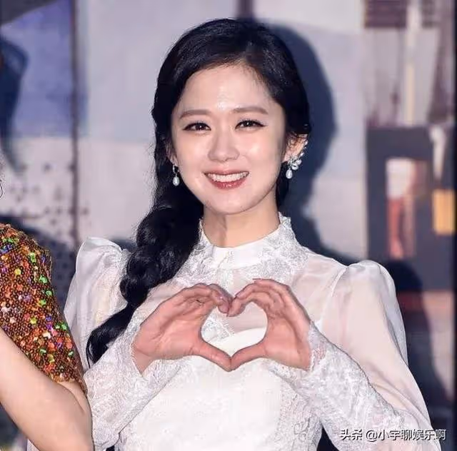 張娜拉結婚了,男方比她小6歲還是圈外人,是那個口不擇言的人嗎