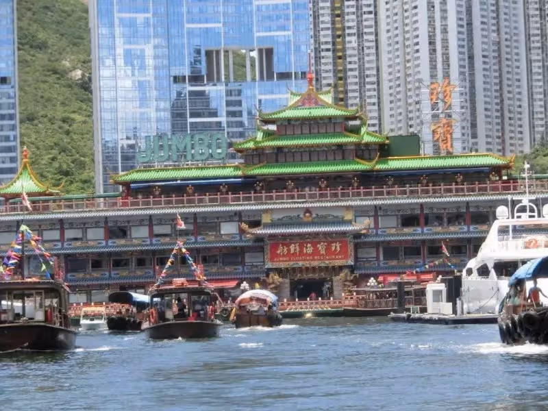 何鴻燊剛去世，經營幾十年的餐廳就被迫關門，白送都沒人敢接手