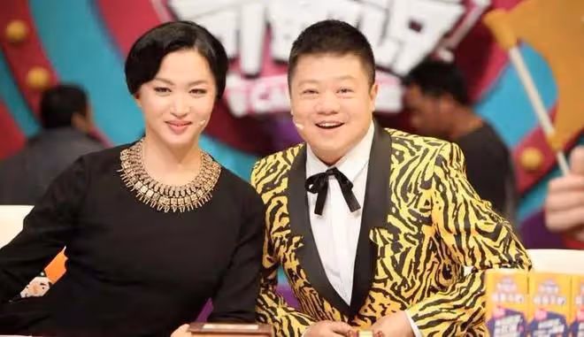 金星在韓國過安檢,安檢員:中國人真煩,金星怒懟:別走給我道歉!