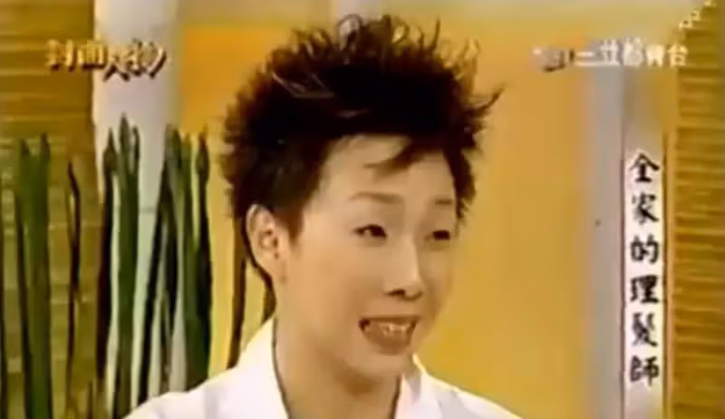 林憶蓮:年輕時為愛奮不顧身,穿梭在5個男神間,如今卻孑然一身:獨立的單身多有底氣?