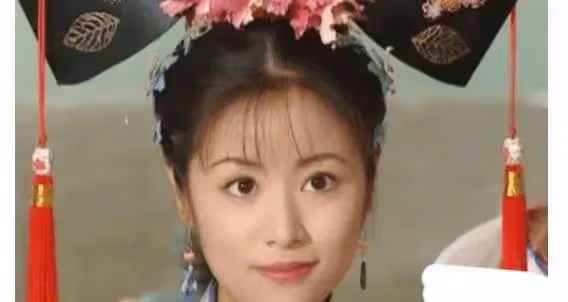 46歲林心如曬近照，小腹隆起疑似懷二胎，女兒曾催生想當姐姐